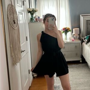 Elegant Black One-Shoulder Dress
